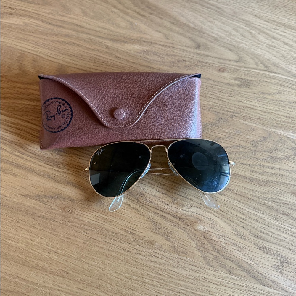 Ray-Ban Classic Gold Frame Sunglasses